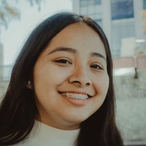 Meet your Posher, Tina